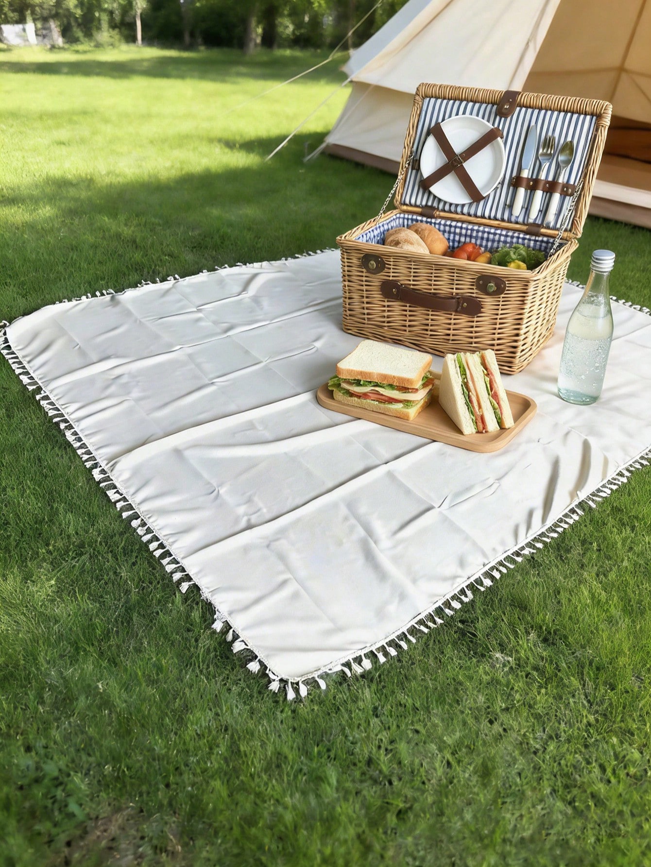 1pc Beige Minimalist Picnic Bl - Outdoor Camping Movies ulasan dan harga